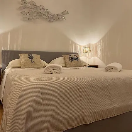 アパート Casa Sea Life, Beachfront With Parking カモーリ